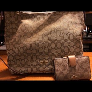 Coach Celeste Convertible Hobo + Wallet NWT